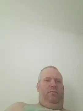 ShyBoy1982 online show from 05-18-26, 09:59