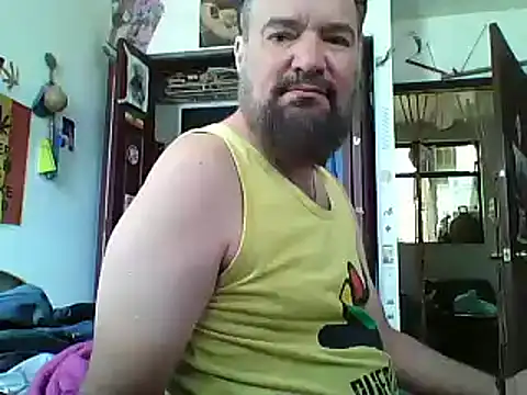 Snapshot of LECHEBALLS chatting on 09-18-25, 05:26 LECHEBALLS online show from 09-18-25, 05:26