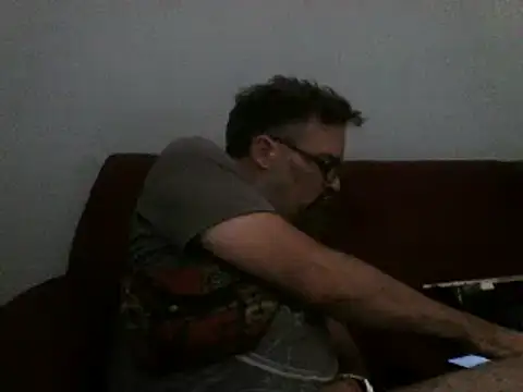 Snapshot of LECHEBALLS chatting on 05-26-26, 05:53 LECHEBALLS online show from 05-26-26, 05:53