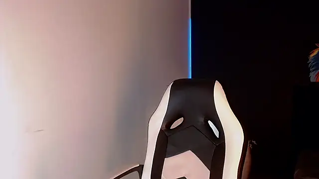 AdharaaMoon online show from 01-18-25, 10:39