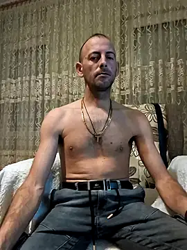 Snapshot of Cirkon1984 chatting on 02-09-25, 02:29 Cirkon1984 online show from 02-09-25, 02:29