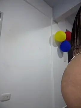 Sarahballiston  online show from 07-12-26, 01:18