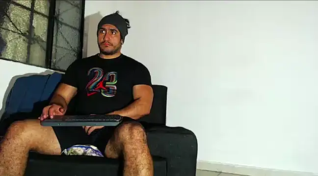 Snapshot of willian_m777 chatting on 01-16-25, 05:42 willian m777 online show from 01-16-25, 05:42