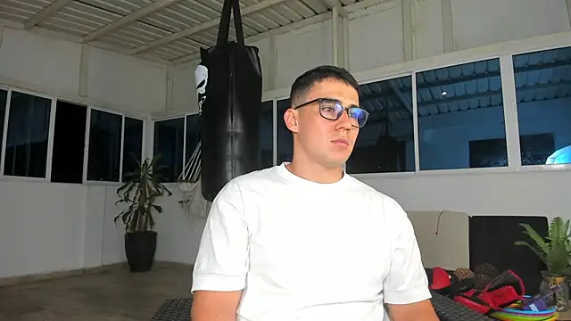 owengray2n online show from 12-18-24, 02:42