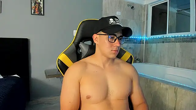 owengray2n online show from 01-05-25, 03:22