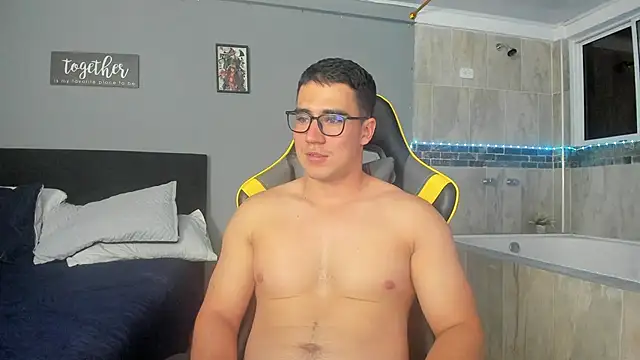 owengray2n online show from 02-11-25, 02:46