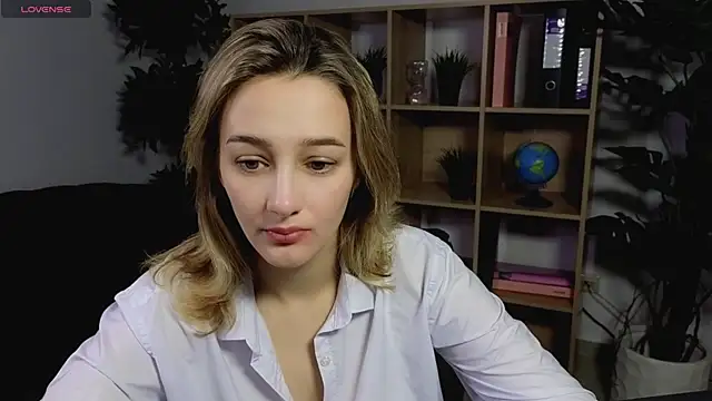 Sinty Noria online show from 01-29-25, 01:05