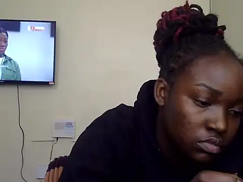 Snapshot of Sexy_racy_rebel_ chatting on 05-13-26, 10:56 Sexy racy rebel online show from 05-13-26, 10:56