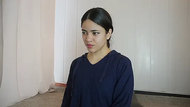 Snapshot of Feetgirl01 chatting on 03-07-25, 09:51 Feetgirl01 online show from 03-07-25, 09:51