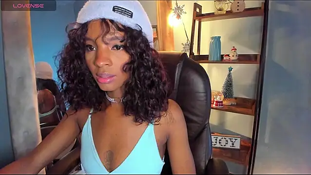 Snapshot of alikahouston4 chatting on 12-28-24, 05:23 alikahouston4 online show from 12-28-24, 05:23