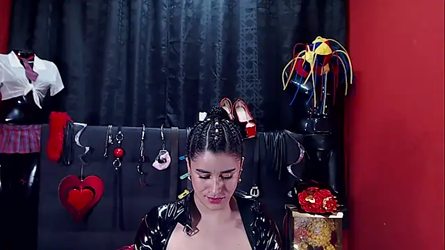 Hannamariana online show from 02-24-25, 09:52