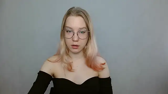 cindi hot online show from 01-14-25, 08:31