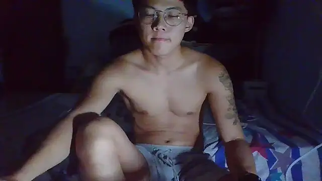 ZHIIz online show from 11-17-25, 03:40