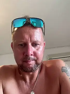 Snapshot of Hornybiboy66 chatting on 07-06-26, 05:15 Hornybiboy66 online show from 07-06-26, 05:15