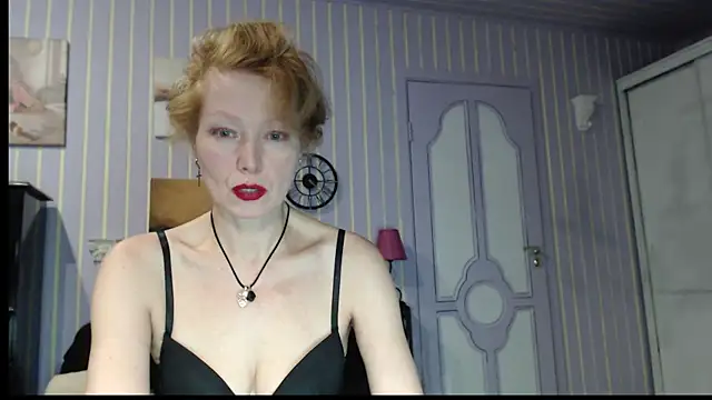 Snapshot of Marquise555 chatting on 11-08-25, 04:40 Marquise555 online show from 11-08-25, 04:40