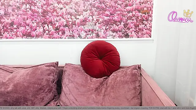 Snapshot of SexyFancy chatting on 06-03-26, 02:19 SexyFancy online show from 06-03-26, 02:19