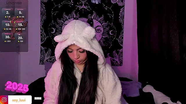 Snapshot of soy_lui_ chatting on 01-03-25, 08:22 soy lui online show from 01-03-25, 08:22