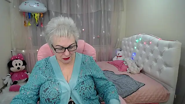 KayleSmoll online show from 01-23-25, 01:19