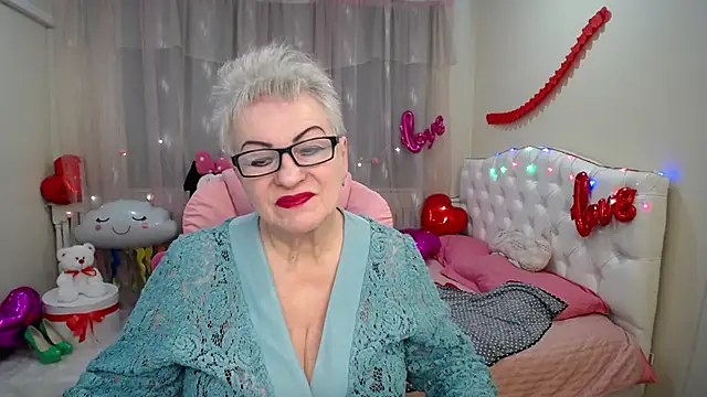 KayleSmoll online show from 02-12-25, 10:37