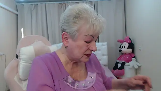 KayleSmoll online show from 03-31-26, 06:52