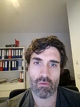 AlexPaeae online show from 02-17-25, 06:59