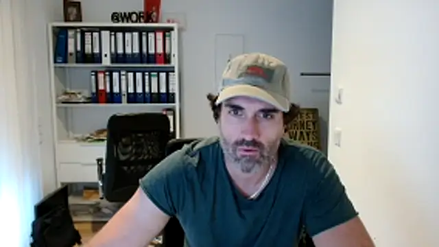 AlexPaeae online show from 11-09-25, 02:59