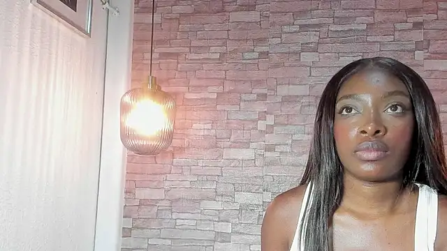 Snapshot of Shamiraa_moore chatting on 03-07-25, 03:51 Shamiraa moore online show from 03-07-25, 03:51