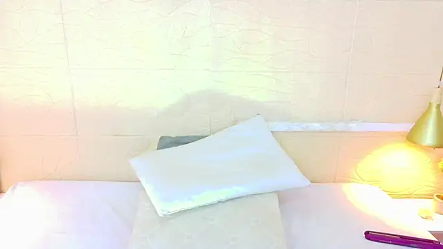 Snapshot of Shamiraa_moore chatting on 01-14-26, 08:25 Shamiraa moore online show from 01-14-26, 08:25