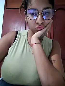 Sofythom1 online show from 03-22-26, 01:20