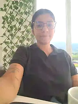 Sofythom1 online show from 03-25-26, 09:54