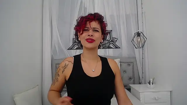 MarianaSanz online show from 02-02-25, 12:02