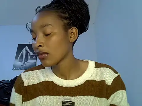 cute-alexis online show from 04-14-26, 12:33