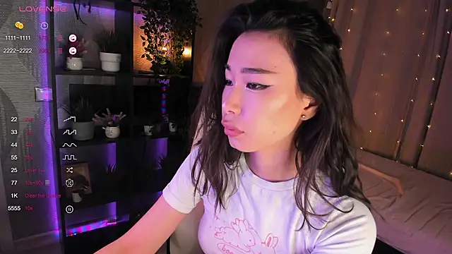 sensualily online show from 10-09-25, 02:15