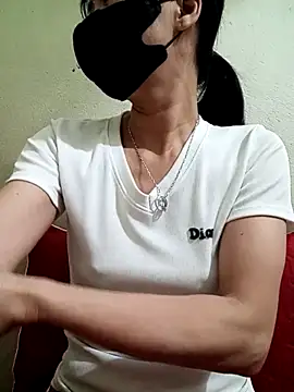 YunLem online show from 03-18-25, 08:03