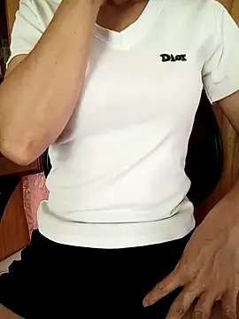 YunLem online show from 10-05-25, 01:59