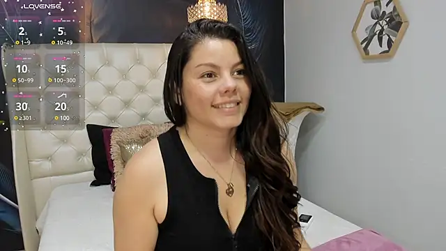 Snapshot of CherryBlossomm_ chatting on 01-31-25, 05:51 CherryBlossomm online show from 01-31-25, 05:51