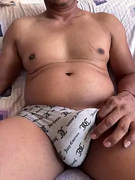 Snapshot of elber-gdo chatting on 02-12-25, 09:22 elber-gdo online show from 02-12-25, 09:22