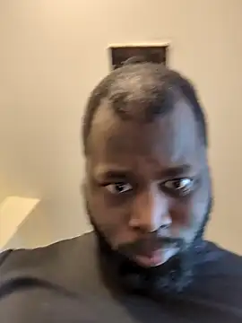 Snapshot of goodboybaddaddy chatting on 01-25-25, 08:31 goodboybaddaddy online show from 01-25-25, 08:31