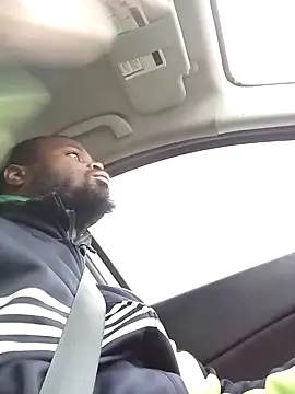 Snapshot of goodboybaddaddy chatting on 02-06-25, 12:00 goodboybaddaddy online show from 02-06-25, 12:00