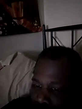 Snapshot of goodboybaddaddy chatting on 03-13-25, 04:05 goodboybaddaddy online show from 03-13-25, 04:05