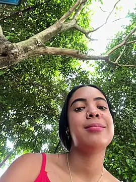 NAUGHTY LITTLE 18 online show from 04-12-26, 02:11