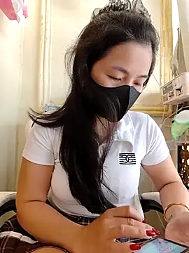 Snapshot of lyna_bl chatting on 03-10-25, 02:06 lyna bl online show from 03-10-25, 02:06