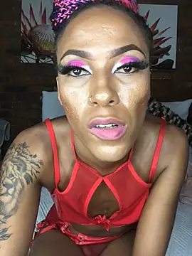 Snapshot of Kylie_Hairy_Bbc chatting on 02-15-25, 09:59 Kylie Hairy Bbc online show from 02-15-25, 09:59