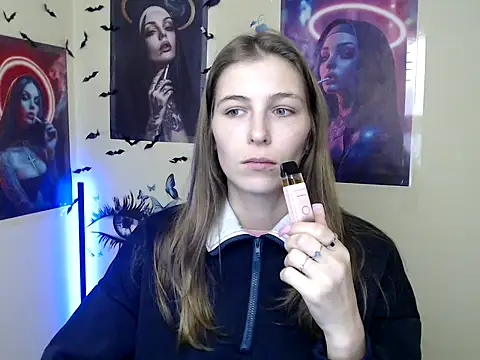 StrangerGi online show from 10-28-25, 07:12