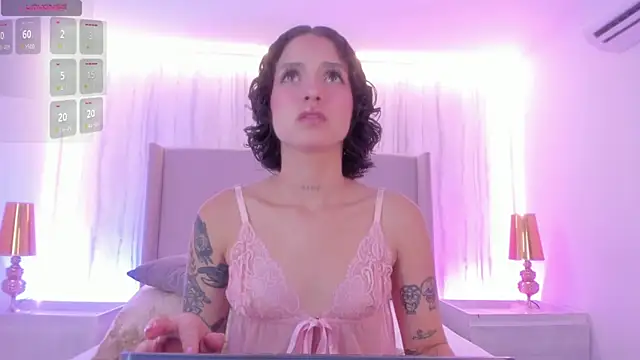 Snapshot of pau_live chatting on 09-27-25, 09:14 pau live online show from 09-27-25, 09:14