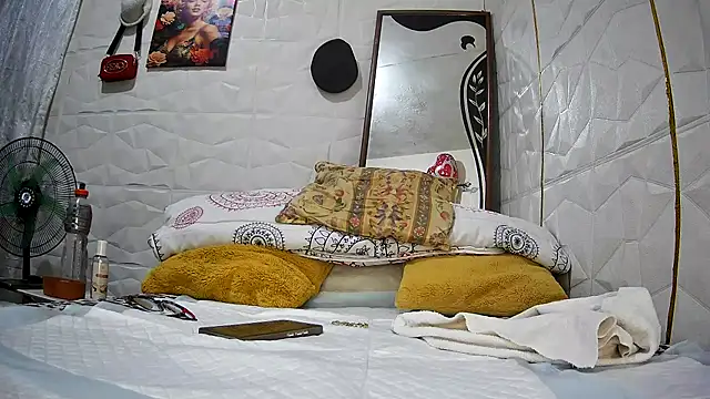 Mendoza Amaranata online show from 09-19-25, 05:20