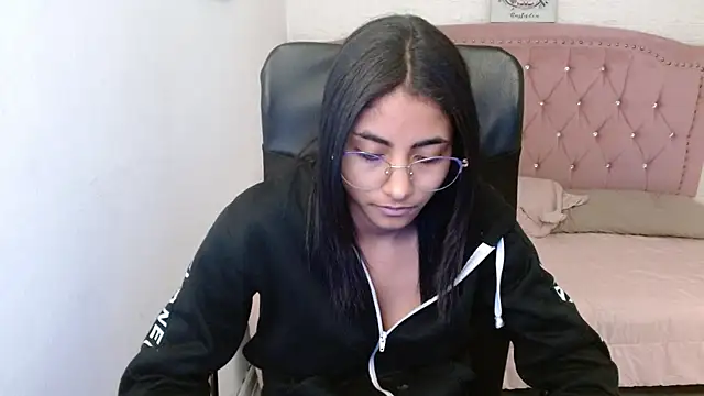 shaneelle online show from 02-14-25, 09:13