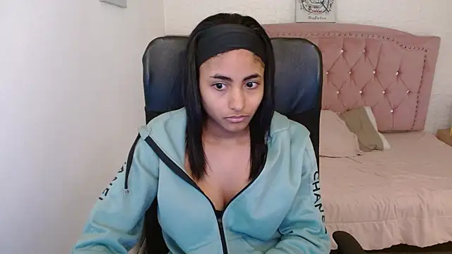 shaneelle online show from 03-08-25, 06:32