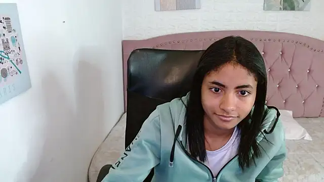 shaneelle online show from 10-02-25, 03:02