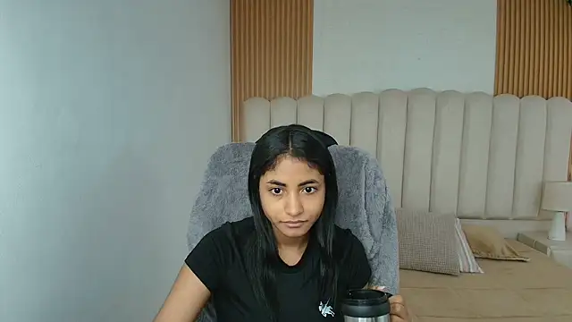 shaneelle online show from 05-13-26, 12:02